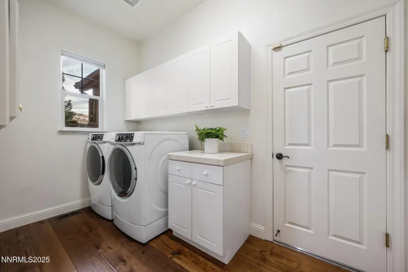 2573 Rampart, Reno, Nevada 89519, 4 Bedrooms Bedrooms, ,4 BathroomsBathrooms,Residential,Residential,Rampart,250059209