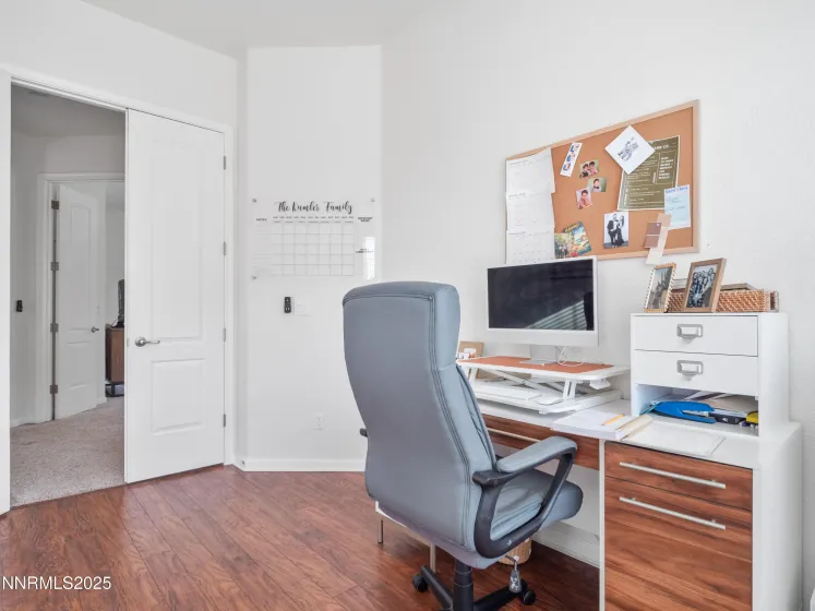 7490 Rough Rock, Reno, Nevada 89502, 4 Bedrooms Bedrooms, ,3 BathroomsBathrooms,Residential,Residential,Rough Rock,250059211