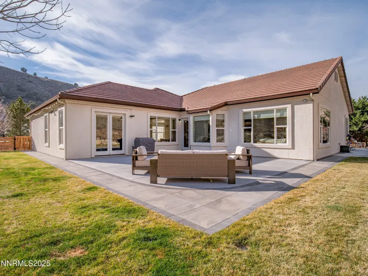 7490 Rough Rock, Reno, Nevada 89502, 4 Bedrooms Bedrooms, ,3 BathroomsBathrooms,Residential,Residential,Rough Rock,250059211