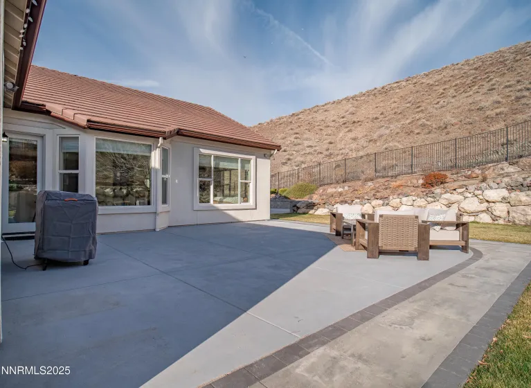 7490 Rough Rock, Reno, Nevada 89502, 4 Bedrooms Bedrooms, ,3 BathroomsBathrooms,Residential,Residential,Rough Rock,250059211
