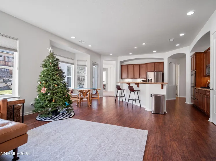 7490 Rough Rock, Reno, Nevada 89502, 4 Bedrooms Bedrooms, ,3 BathroomsBathrooms,Residential,Residential,Rough Rock,250059211