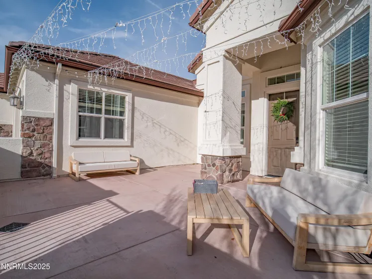 7490 Rough Rock, Reno, Nevada 89502, 4 Bedrooms Bedrooms, ,3 BathroomsBathrooms,Residential,Residential,Rough Rock,250059211