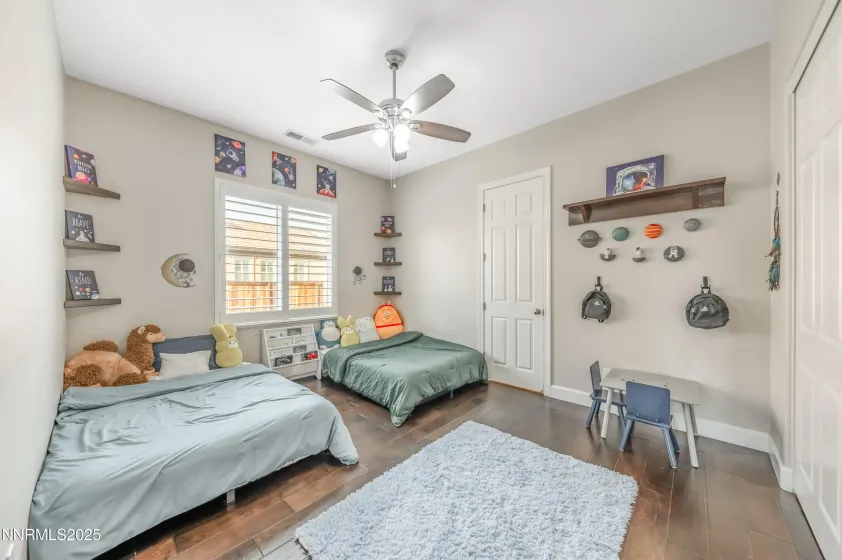 1855 Graysburg, Reno, Nevada 89523, 4 Bedrooms Bedrooms, ,5 BathroomsBathrooms,Residential,Residential,Graysburg,250059213