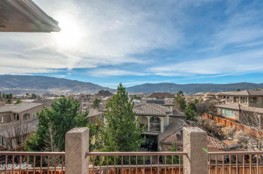 1855 Graysburg, Reno, Nevada 89523, 4 Bedrooms Bedrooms, ,5 BathroomsBathrooms,Residential,Residential,Graysburg,250059213