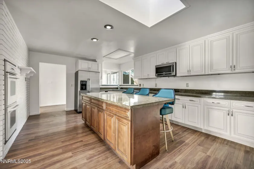 3200 Lodestar, Reno, Nevada 89503, 4 Bedrooms Bedrooms, ,3 BathroomsBathrooms,Residential,Residential,Lodestar,250059214