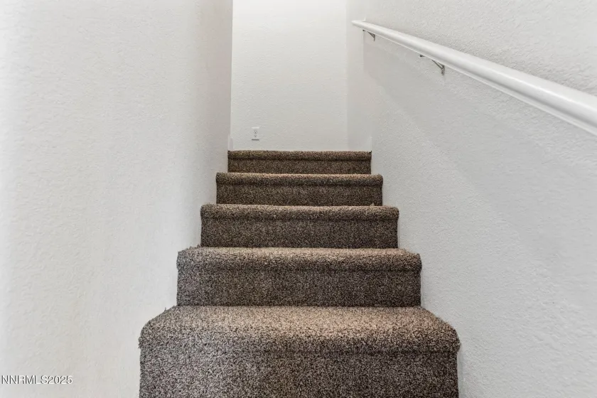 343 Halite, Dayton, Nevada 89403, 3 Bedrooms Bedrooms, ,3 BathroomsBathrooms,Residential,Residential,Halite,250059217