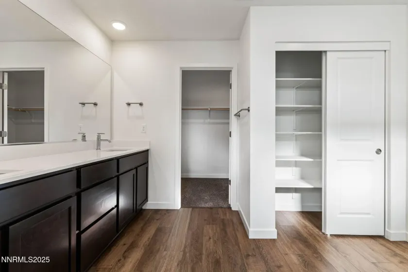 343 Halite, Dayton, Nevada 89403, 3 Bedrooms Bedrooms, ,3 BathroomsBathrooms,Residential,Residential,Halite,250059217