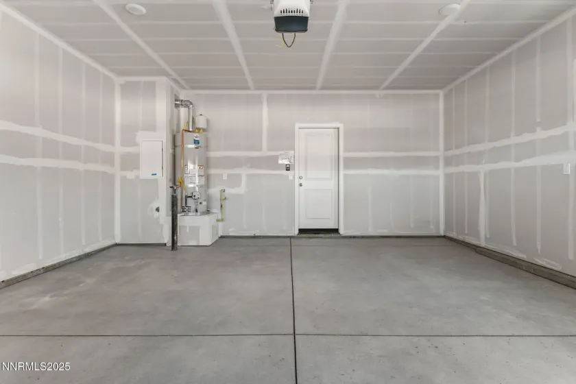 343 Halite, Dayton, Nevada 89403, 3 Bedrooms Bedrooms, ,3 BathroomsBathrooms,Residential,Residential,Halite,250059217