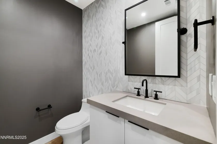 77 Caballada, Reno, Nevada 89511, 2 Bedrooms Bedrooms, ,3 BathroomsBathrooms,Residential,Residential,Caballada,250059220