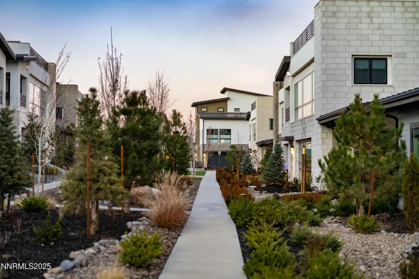 77 Caballada, Reno, Nevada 89511, 2 Bedrooms Bedrooms, ,3 BathroomsBathrooms,Residential,Residential,Caballada,250059220