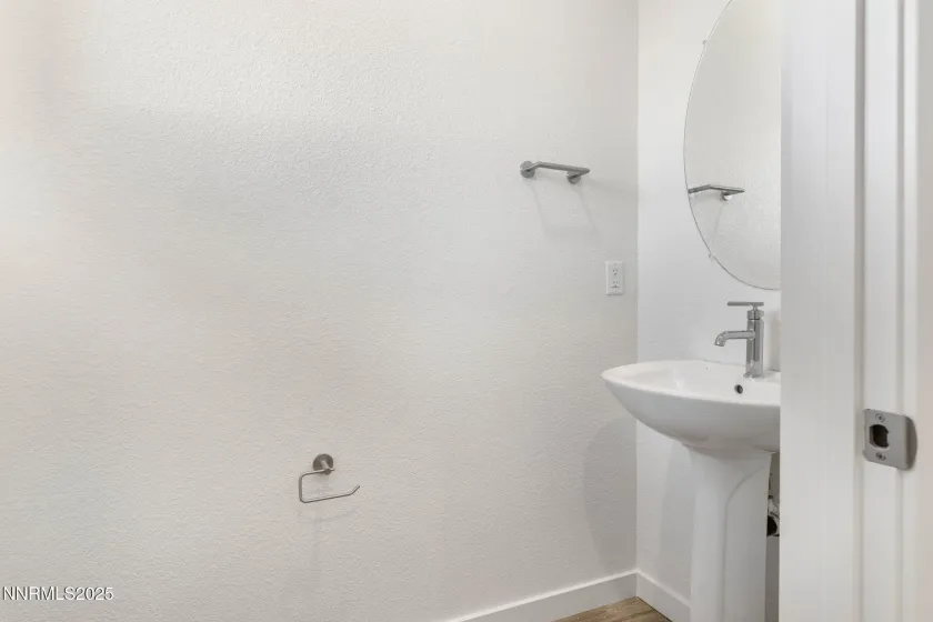 345 Halite, Dayton, Nevada 89403, 3 Bedrooms Bedrooms, ,3 BathroomsBathrooms,Residential,Residential,Halite,250059219