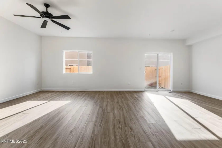 345 Halite, Dayton, Nevada 89403, 3 Bedrooms Bedrooms, ,3 BathroomsBathrooms,Residential,Residential,Halite,250059219