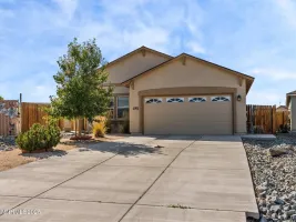 242 Red Oak, Fernley, Nevada 89408, 3 Bedrooms Bedrooms, ,2 BathroomsBathrooms,Residential,Residential,Red Oak,250053683