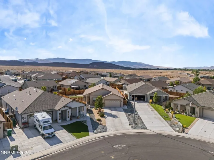 242 Red Oak, Fernley, Nevada 89408, 3 Bedrooms Bedrooms, ,2 BathroomsBathrooms,Residential,Residential,Red Oak,250053683