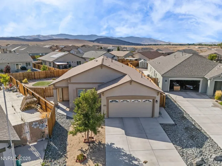 242 Red Oak, Fernley, Nevada 89408, 3 Bedrooms Bedrooms, ,2 BathroomsBathrooms,Residential,Residential,Red Oak,250053683