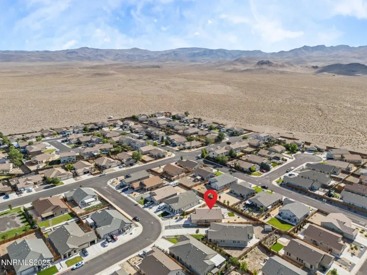 242 Red Oak, Fernley, Nevada 89408, 3 Bedrooms Bedrooms, ,2 BathroomsBathrooms,Residential,Residential,Red Oak,250053683