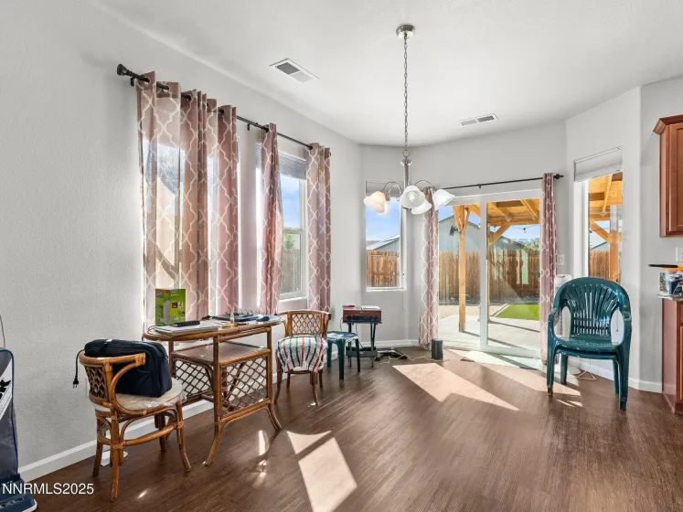 242 Red Oak, Fernley, Nevada 89408, 3 Bedrooms Bedrooms, ,2 BathroomsBathrooms,Residential,Residential,Red Oak,250053683