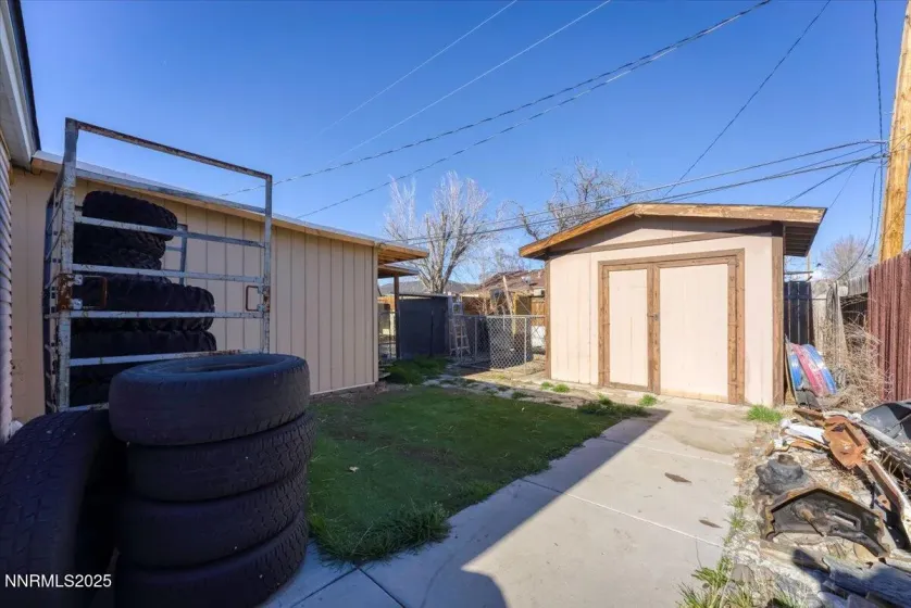 1250 Oxford, Sparks, Nevada 89431, 4 Bedrooms Bedrooms, ,2 BathroomsBathrooms,Residential,Residential,Oxford,250059222