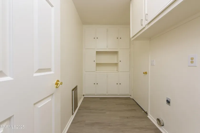 1612 Truckee, Carson City, Nevada 89701, 3 Bedrooms Bedrooms, ,2 BathroomsBathrooms,Residential,Residential,Truckee,250059221