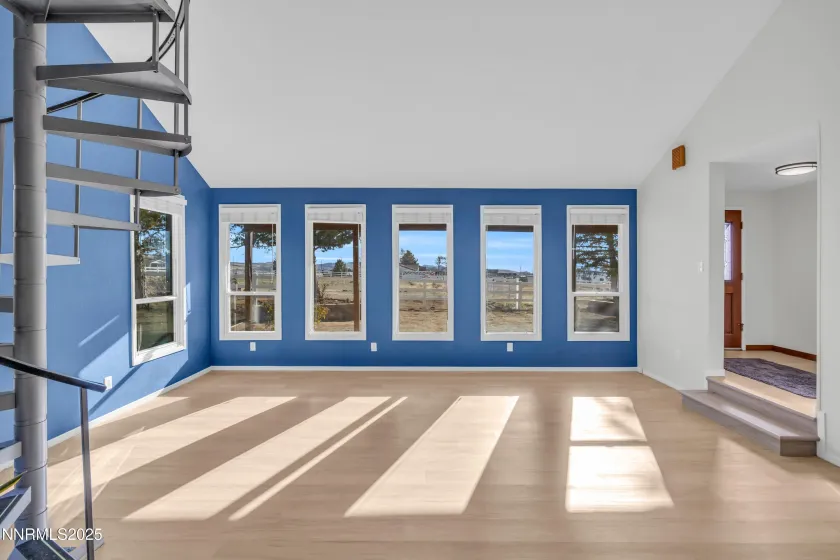 25 El Caballo, Sparks, Nevada 89441, 3 Bedrooms Bedrooms, ,2 BathroomsBathrooms,Residential,Residential,El Caballo,250059223