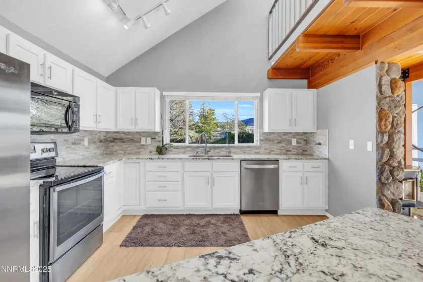 25 El Caballo, Sparks, Nevada 89441, 3 Bedrooms Bedrooms, ,2 BathroomsBathrooms,Residential,Residential,El Caballo,250059223