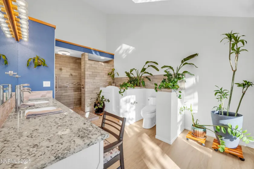 25 El Caballo, Sparks, Nevada 89441, 3 Bedrooms Bedrooms, ,2 BathroomsBathrooms,Residential,Residential,El Caballo,250059223