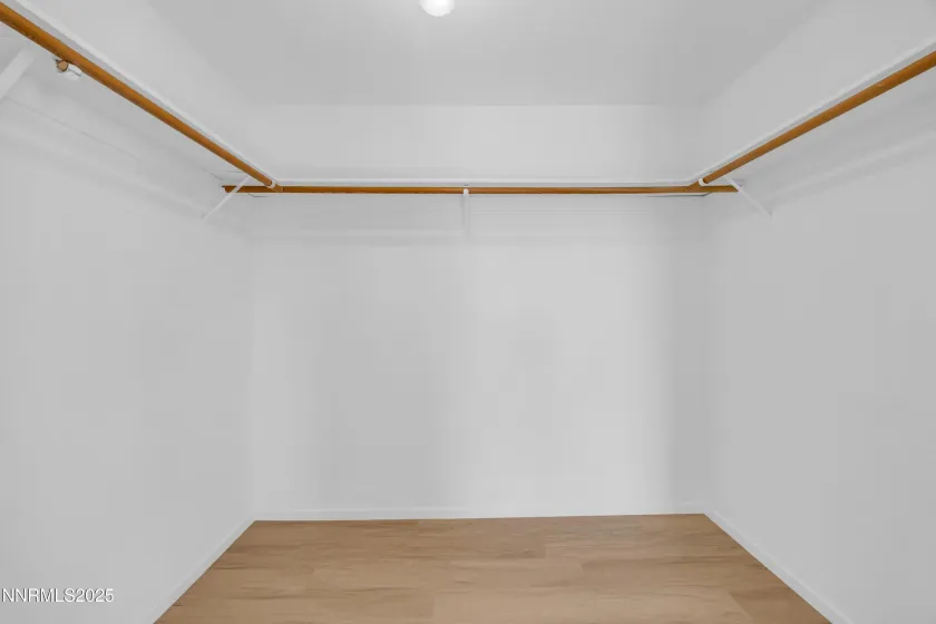 25 El Caballo, Sparks, Nevada 89441, 3 Bedrooms Bedrooms, ,2 BathroomsBathrooms,Residential,Residential,El Caballo,250059223