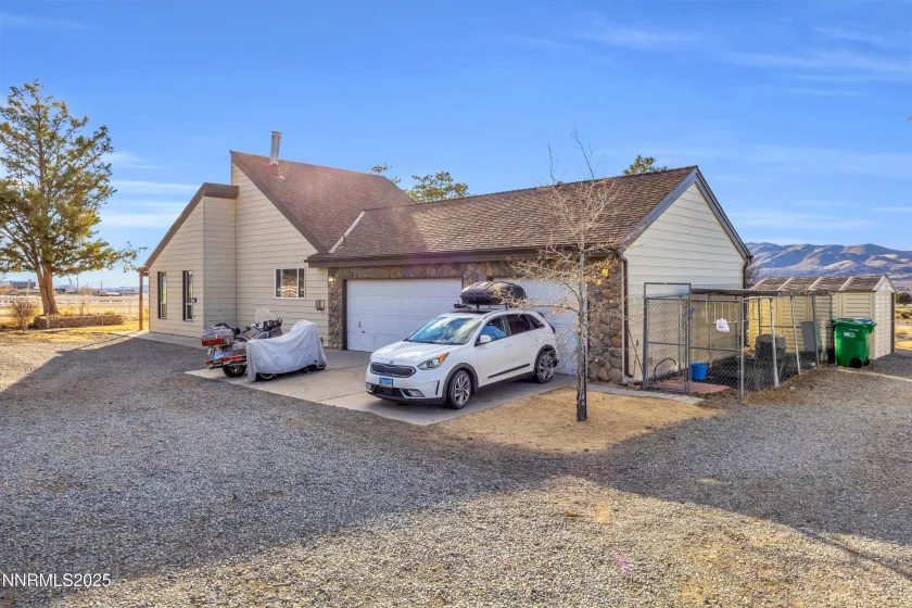 25 El Caballo, Sparks, Nevada 89441, 3 Bedrooms Bedrooms, ,2 BathroomsBathrooms,Residential,Residential,El Caballo,250059223