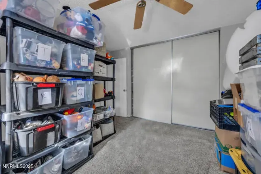 284 Smithridge, Reno, Nevada 89502, 2 Bedrooms Bedrooms, ,2 BathroomsBathrooms,Residential,Residential,Smithridge,250059225