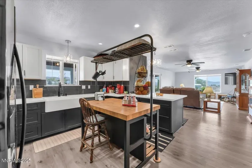 4895 Cheyenne, Stagecoach, Nevada 89429, 2 Bedrooms Bedrooms, ,1 BathroomBathrooms,Residential,Residential,Cheyenne,250059228