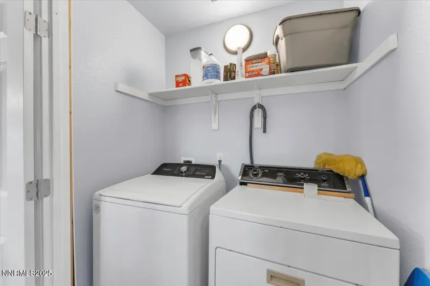 4895 Cheyenne, Stagecoach, Nevada 89429, 2 Bedrooms Bedrooms, ,1 BathroomBathrooms,Residential,Residential,Cheyenne,250059228