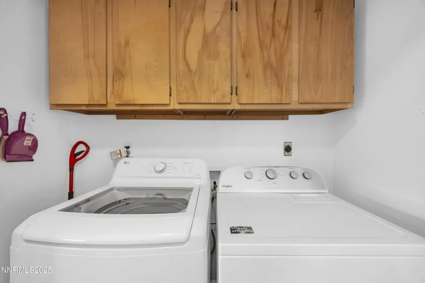 812 F, Fernley, Nevada 89408, 3 Bedrooms Bedrooms, ,2 BathroomsBathrooms,Residential,Residential,F,250059232