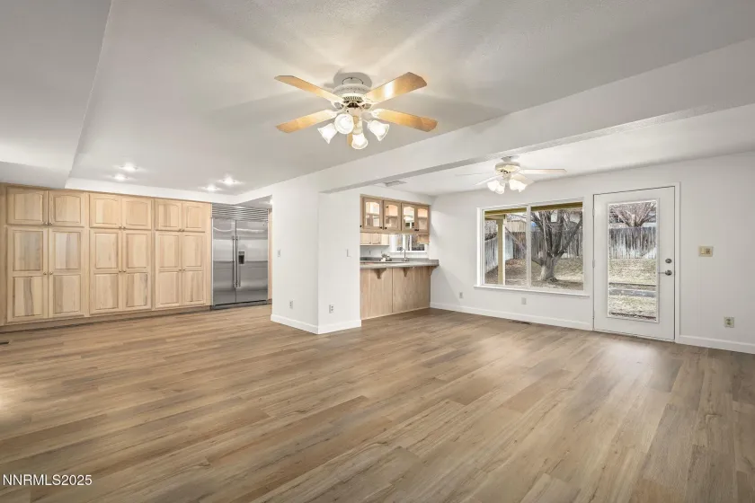 6875 Pah Rah, Sparks, Nevada 89436, 3 Bedrooms Bedrooms, ,3 BathroomsBathrooms,Residential,Residential,Pah Rah,250059233