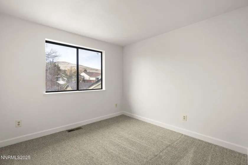 6875 Pah Rah, Sparks, Nevada 89436, 3 Bedrooms Bedrooms, ,3 BathroomsBathrooms,Residential,Residential,Pah Rah,250059233