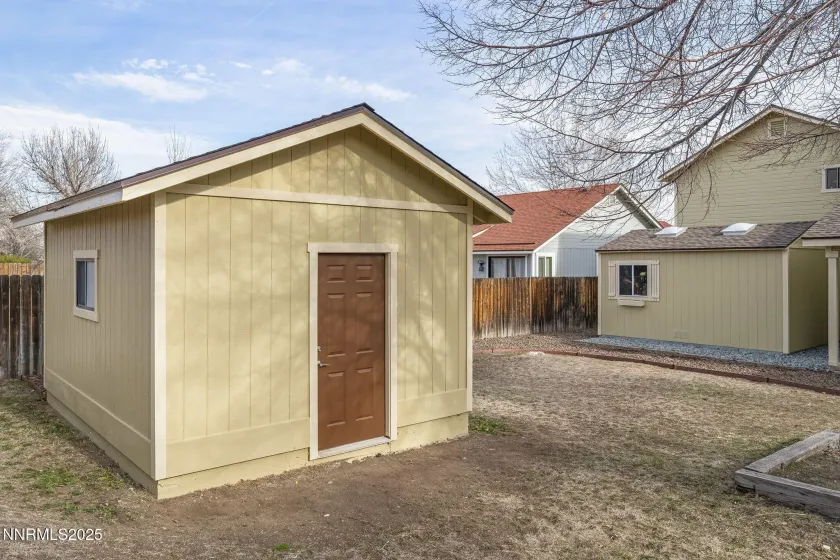 6875 Pah Rah, Sparks, Nevada 89436, 3 Bedrooms Bedrooms, ,3 BathroomsBathrooms,Residential,Residential,Pah Rah,250059233