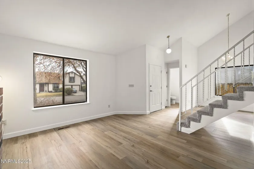 6875 Pah Rah, Sparks, Nevada 89436, 3 Bedrooms Bedrooms, ,3 BathroomsBathrooms,Residential,Residential,Pah Rah,250059233