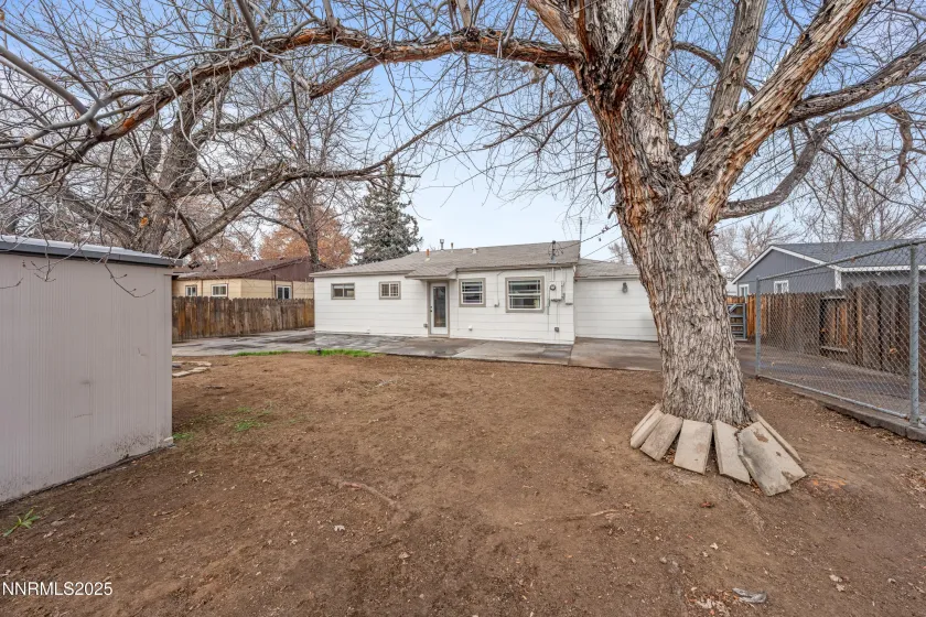 343 Richards, Sparks, Nevada 89431, 3 Bedrooms Bedrooms, ,1 BathroomBathrooms,Residential,Residential,Richards,250059234