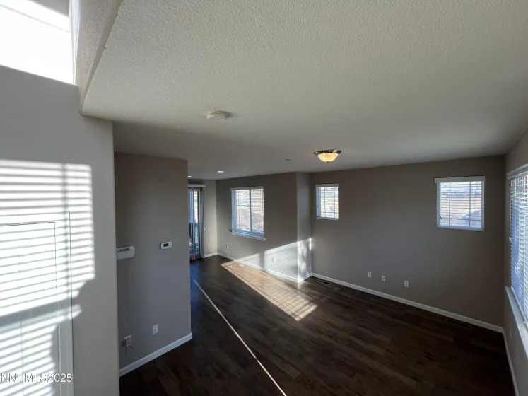 3486 Mashie, Sparks, Nevada 89431, 3 Bedrooms Bedrooms, ,3 BathroomsBathrooms,Residential,Residential,Mashie,250059235