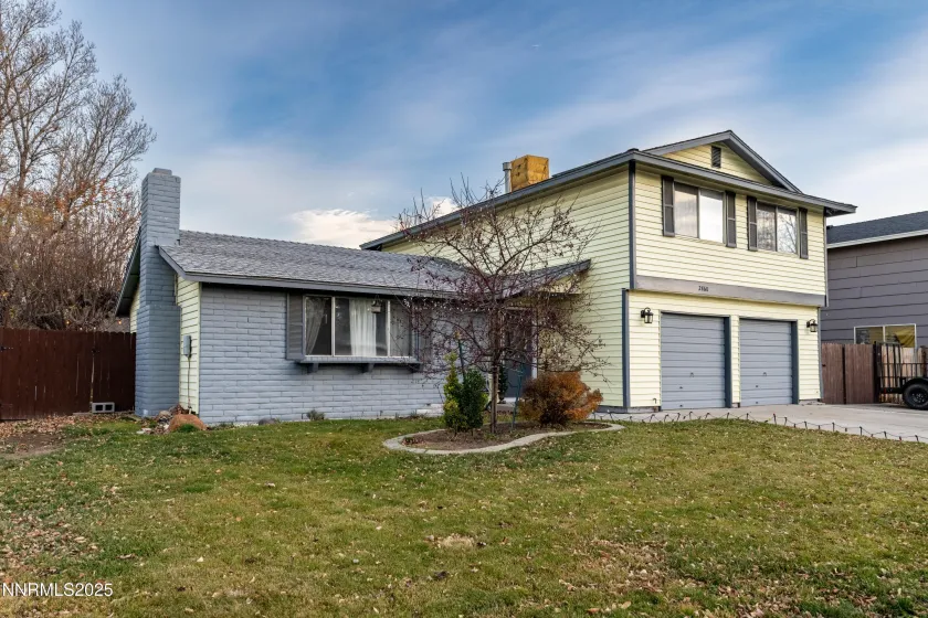 2860 Santa Ana, Reno, Nevada 89502, 3 Bedrooms Bedrooms, ,3 BathroomsBathrooms,Residential,Residential,Santa Ana,250059249