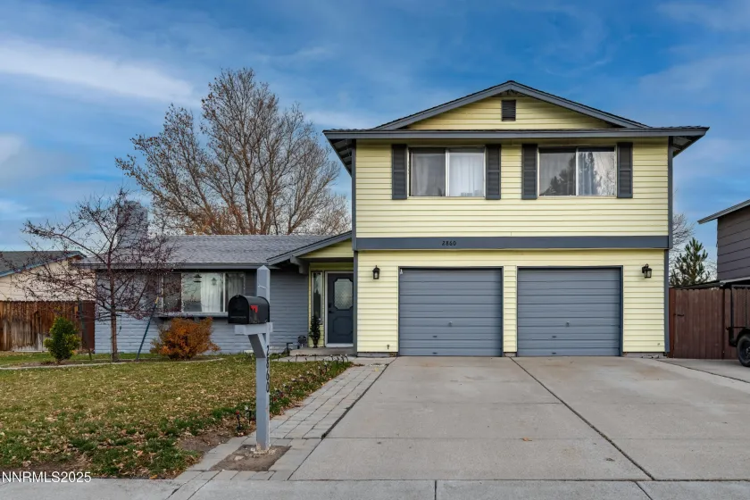 2860 Santa Ana, Reno, Nevada 89502, 3 Bedrooms Bedrooms, ,3 BathroomsBathrooms,Residential,Residential,Santa Ana,250059249