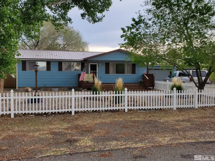 150 Reeves, Mc Dermitt, Nevada 89421, 2 Bedrooms Bedrooms, ,3 BathroomsBathrooms,Residential,Residential,Reeves,230005786