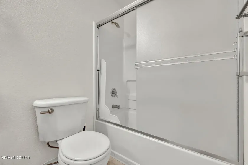 18120 Hazelnut, Reno, Nevada 89508, 3 Bedrooms Bedrooms, ,2 BathroomsBathrooms,Residential,Residential,Hazelnut,250059250