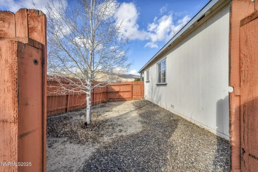 18120 Hazelnut, Reno, Nevada 89508, 3 Bedrooms Bedrooms, ,2 BathroomsBathrooms,Residential,Residential,Hazelnut,250059250