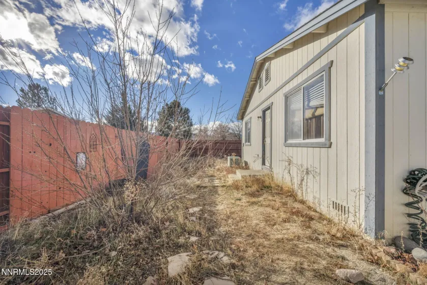 18120 Hazelnut, Reno, Nevada 89508, 3 Bedrooms Bedrooms, ,2 BathroomsBathrooms,Residential,Residential,Hazelnut,250059250