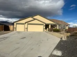 138 Bethpage, Dayton, Nevada 89403, 4 Bedrooms Bedrooms, ,3 BathroomsBathrooms,Residential,Residential,Bethpage,250059251