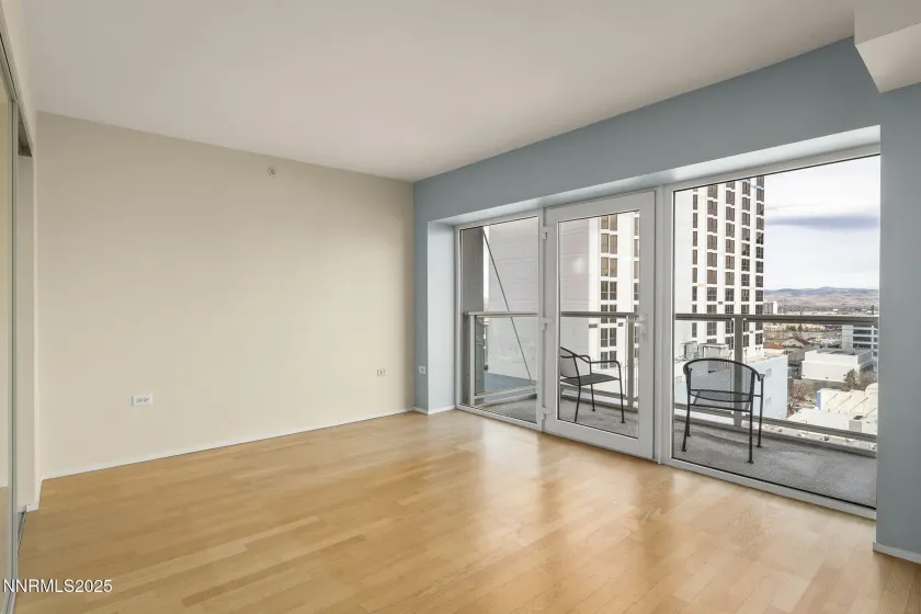 255 Sierra, Reno, Nevada 89501, ,1 BathroomBathrooms,Residential,Residential,Sierra,250059252