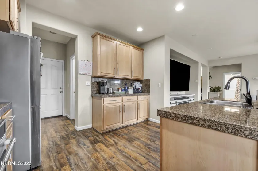 11200 Parma, Reno, Nevada 89521, 4 Bedrooms Bedrooms, ,3 BathroomsBathrooms,Residential,Residential,Parma,250059253