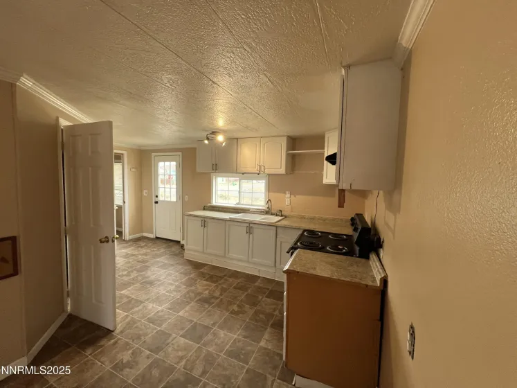4080 Goldfinch, Reno, Nevada 89508, 3 Bedrooms Bedrooms, ,2 BathroomsBathrooms,Residential,Residential,Goldfinch,250059254