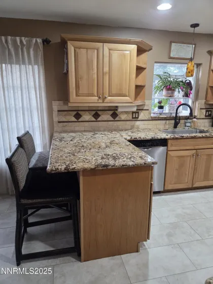 10200 Shiloh, Reno, Nevada 89508, 3 Bedrooms Bedrooms, ,2 BathroomsBathrooms,Residential,Residential,Shiloh,250059255