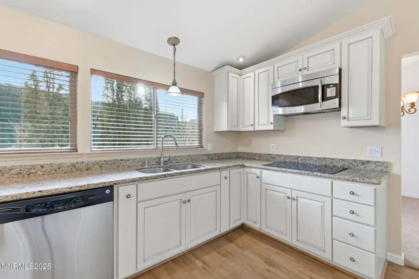 1345 Coupler, Sparks, Nevada 89434, 4 Bedrooms Bedrooms, ,3 BathroomsBathrooms,Residential,Residential,Coupler,250059257